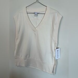 Athleta Retroterry V-Neck Sweatshirt Tee Ivory | Soft Stretch Athleisure Top✨